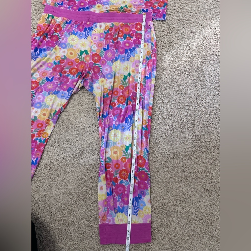 Little Sleepies Rainbow Blooms Short Sleeve Pajama Set - Picture 6 of 7